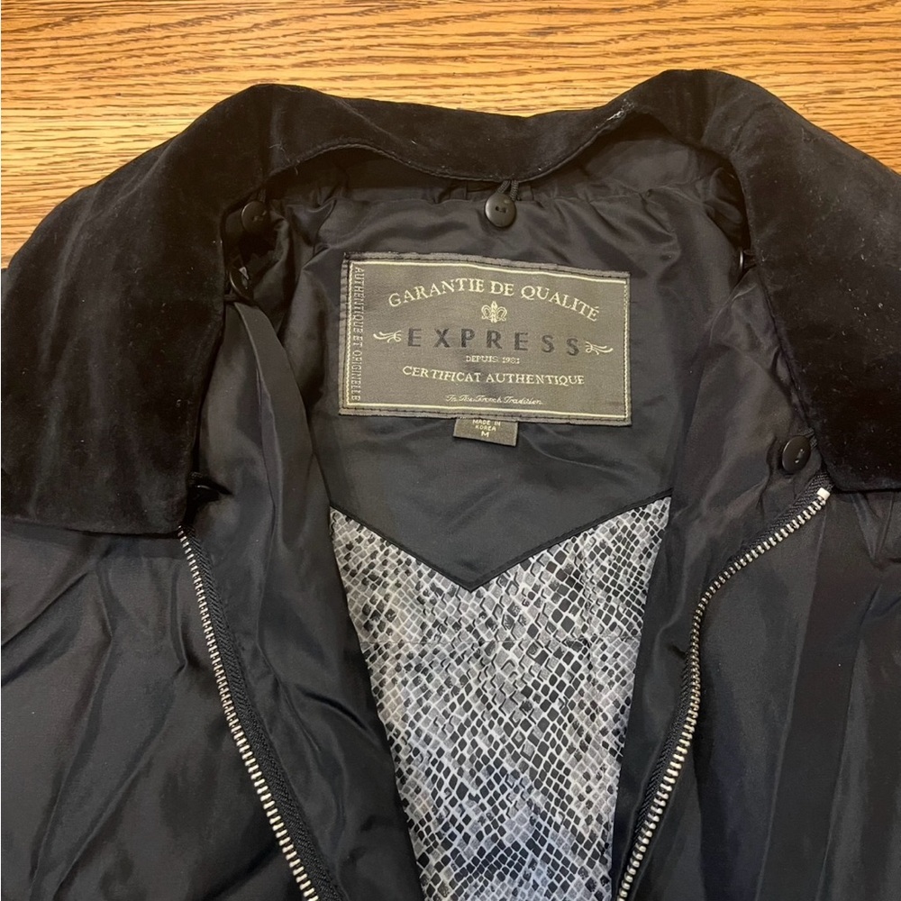 Express Bomber Jacket - Picture 2 of 3